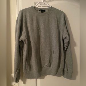 Grey plain crewneck